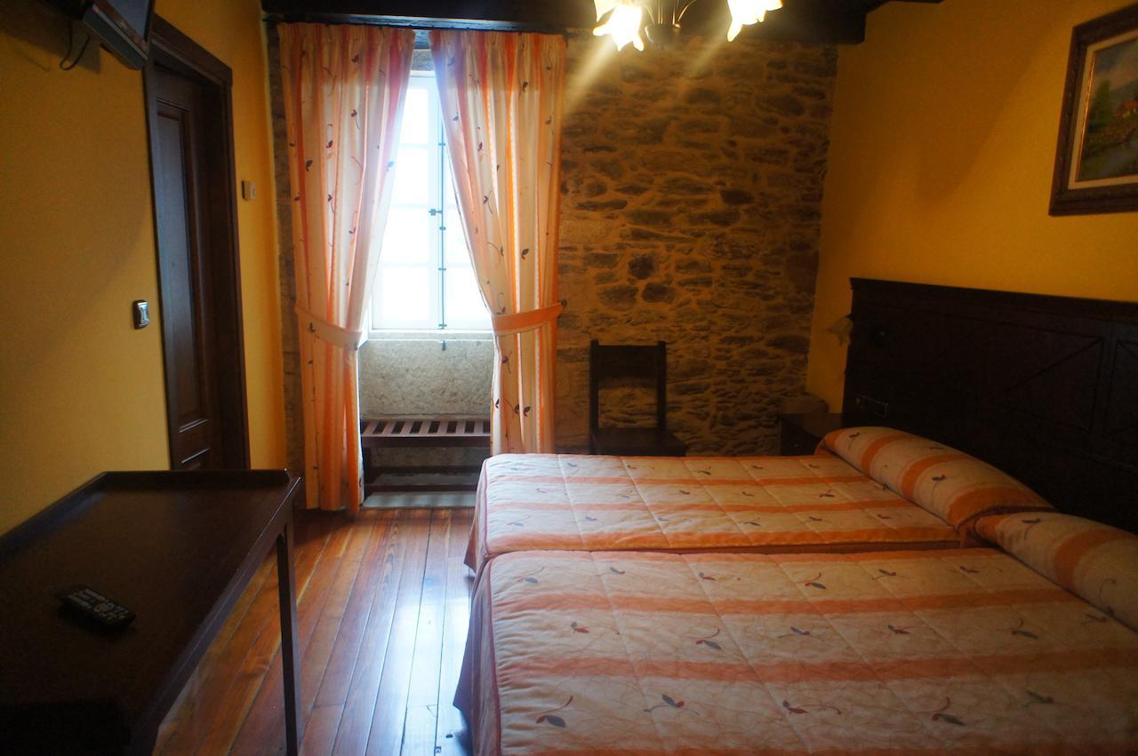 Mirador Da Ribeira Hotell Viana do Bolo Exteriör bild